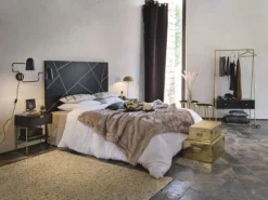 Maisons Du Monde Tables De Chevet Chevet 1 Tiroir En Acacia Massif Noir Et Métal Doré 13 Maisons Du Monde Tables De Chevet Chevet 1 Tiroir En Acacia Massif Noir Et Métal Doré -SURMATELAS Soldes chevet 1 tiroir en acacia massif noir et metal dore 1000 12 10 176064 9