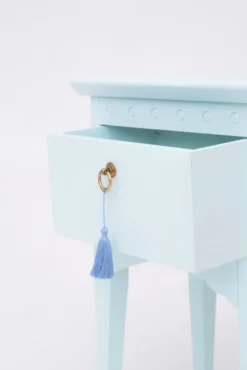 RNT By Really Nice Things Tables De Chevet Table Chevet 1 Tiroir Laqué Pin Massif Aigue Marine. 13 RNT By Really Nice Things Tables De Chevet Table Chevet 1 Tiroir Laqué Pin Massif Aigue Marine. -SURMATELAS Soldes table chevet 1 tiroir laque pin massif aigue marine 5