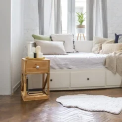 Dendro Tables De Chevet Table De Chevet 1 Tiroir Bois Massif 11 Dendro Tables De Chevet Table De Chevet 1 Tiroir Bois Massif -SURMATELAS Soldes table de chevet 1 tiroir bois massif 3