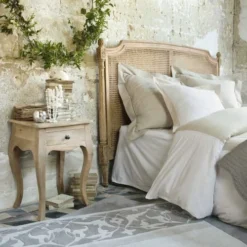 Maisons Du Monde Tables De Chevet Table De Chevet 1 Tiroir En Manguier Et Acacia -SURMATELAS Soldes table de chevet 1 tiroir en manguier et acacia 1000 1 27 110399 5